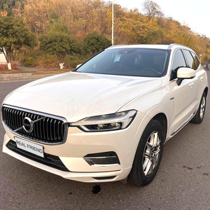 Volvo <span class=keywords><strong>XC60</strong></span> <span class=keywords><strong>B5</strong></span> <span class=keywords><strong>AWD</strong></span> de Segunda Mano, SUV de Lujo Mediano con Tracción en las Cuatro Ruedas y Bajo Consumo de Combustible en Venta - Product Image 2