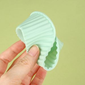 Molde de silicona desechable de nuevo diseño para hornear en freidora de aire y horno, uso doméstico, con bolsa OPP - Product Image 4