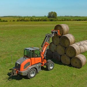 Chargeuse sur pneus télescopique de 2,5 tonnes ER2500T 4x4, chargeuse compacte pour l'agriculture et la construction - Product Image 5