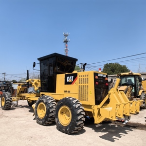 Motoniveladora Caterpillar 140H usada, bien mantenida, a bajo precio, equipo pesado para construcción de carreteras CAT140H original en venta - Product Image 4