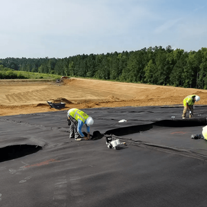 بطانة سدود HDPE لبرك أسماك Catfish وGeomembranes HDPE، بطانات برك لمزارع الأسماك بسمك 1.5 مم، غشاء HDPE عازل للماء لبطانة أحواض الاستزراع السمكي - Product Image 3