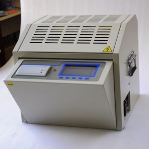 Automatischer Yong Hui Isolationsöl-Dielektrizitätsstärketester 220V 1 Jahr Garantie IP55-Schutz 2% Genauigkeit 1000W - Product Image 2