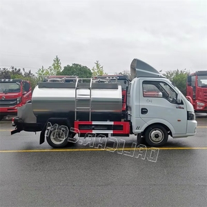 Dongfeng 4X2 <strong>Mini</strong> <strong>Milk</strong> <strong>Tanker</strong> <strong>Truck</strong> Small 2m&sup3; Loading 2000L Tra - Product Image 3
