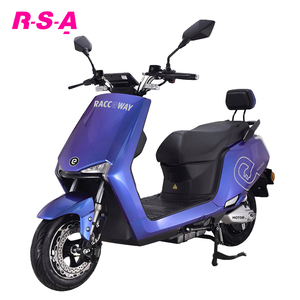 Vente en gros de scooter électrique urbain à deux roues pour adultes, 1200W, 30-50 km/h, autonomie de 80 km, pneus de 12 pouces, freins à disque, <span class=keywords><strong>Coco</strong></span> Motorcycles, 150 kg - Product Image 1