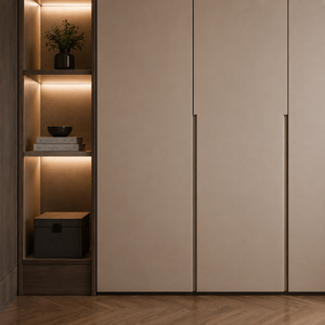 Armoire avec portes neutres chaudes, une niche de rangement en bois foncé et un espace de rangement pleine hauteur - Product Image 4