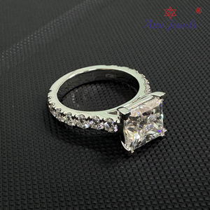 Anillo de Compromiso de Diamante Cultivado en Laboratorio Personalizado de Platino PT950 de Lujo, Unisex, Minimalista, Certificado por IGI, para Aniversarios de Boda - Product Image 1