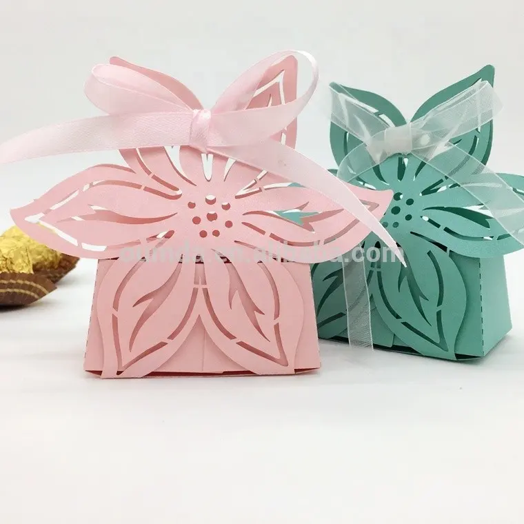 Novos Produtos nas Prateleiras, Promoção Quente, Pequeno, Bonito e Portátil Caixa De Doces Hard Candy Gift Box Papel Decoração Aniversário OEM
