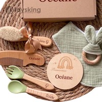 Boîte cadeau personnalisée en bois pour bébés garçons et filles / Coffret cadeau de naissance pour nouveau-né / Cadeau de naissance unique avec empreinte de main et de pied