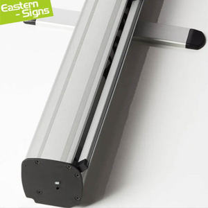 Espositore <span class=keywords><strong>Roll</strong></span>-<span class=keywords><strong>up</strong></span> Economico con Base Larga Retrattile <span class=keywords><strong>85</strong></span> <span class=keywords><strong>X</strong></span> <span class=keywords><strong>200</strong></span> Stand Espositivo da Terra - Product Image 6