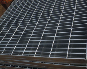 Metal Safety Hot-dip Galvanized <strong>Grating</strong> Lightweight and Durable Anti slip Surface Warehouse Staircase Solution - Product Image 5