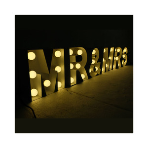 Letras Luminosas LED Gigantes para Decoración de Bodas, Letras de Marquesina con Luces, Números Grandes, Letras del Alfabeto Iluminadas, Letras de Amor - Product Image 3