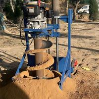 Machine de forage au sol à commande bipersonnelle pour le forage profond, destinée aux fondations de pieux de construction et à la plantation en verger
