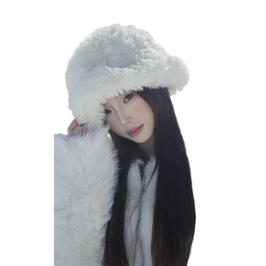 Gorro de Pescador de Felpa para Mujer, Color Blanco Hueso, con Orejeras Gruesas, Cálido, Cortavientos, para Invierno, Esquí y Actividades al Aire Libre - Product Image 5
