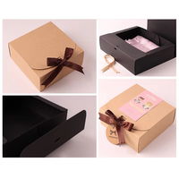 Logo personnalisé imprimé de luxe Kraft fête doux mariage boîte-cadeau chocolat bonbons boîte d'emballage avec ruban