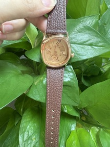 Мужские кварцевые часы с ремешком из коровьей кожи - Product Image 5