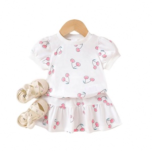 Conjunto de Dos Piezas de Moda Infantil para Niñas, Top con Mangas Abullonadas y Falda con Volantes - Product Image 5