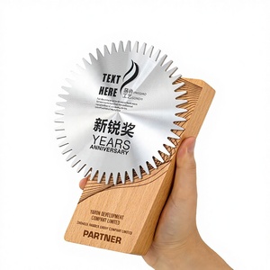 Trofeo Creativo <span class=keywords><strong>de</strong></span> Madera Maciza y Metal con Diseño Personalizado, Medallas <span class=keywords><strong>de</strong></span> Competición para Empleados <span class=keywords><strong>de</strong></span> Empresa, Placas Conmemorativas - Product Image 3