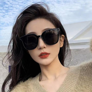 Nuevas gafas de sol unisex UV400 con montura de PC y montura metálica tipo 3, embalaje en caja YC2321 D6 - Product Image 4