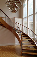 Escalier intérieur incurvé de luxe de haute qualité et bon marché Escalier en fer forgé Escalier balustrade en bois personnalisé