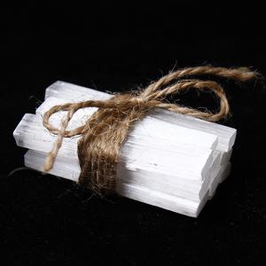 Set Regalo di Cristalli Grezzi di <span class=keywords><strong>Selenite</strong></span> Bianca Naturale all'Ingrosso per Meditazione - Product Image 4