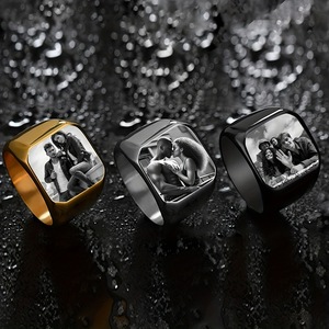 Trendy, populaire, op maat gemaakte laser gegraveerde foto <span class=keywords><strong>ring</strong></span> van roestvrij staal voor koppels, uniek, DIY, gepersonaliseerd - Product Image 5
