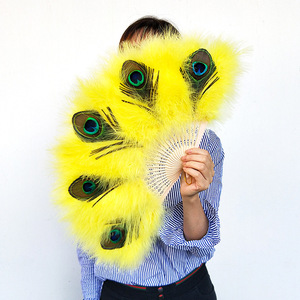 Éventail en plumes <span class=keywords><strong>de</strong></span> <span class=keywords><strong>paon</strong></span> douces et moelleuses, teint sur mesure, accessoires <span class=keywords><strong>de</strong></span> danse pour burlesque, décoration <span class=keywords><strong>de</strong></span> mariage et <span class=keywords><strong>de</strong></span> fête - Product Image 3