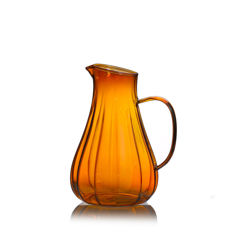 Champagne-colored cold water bottle