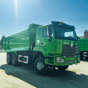 Camion à benne basculante Sinotruk Howo 8x4, 12 pneus, 22 mètres cubes, 25 mètres cubes, 30 <span class=keywords><strong>tonnes</strong></span>, 40 <span class=keywords><strong>tonnes</strong></span>, 50 <span class=keywords><strong>tonnes</strong></span>, Euro 5, camion à benne basculante diesel lourd - Product Image 4