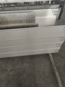 Bandeja para Cables Galvanizada por Inmersión en Caliente 400*200*150, Canal para Cables Fotovoltaicos de Zinc-Aluminio-Magnesio, Caja de Aleación de Aluminio - Product Image 5