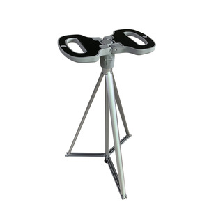 Canne pliante multifonctionnelle en alliage d'aluminium, à quatre pieds, légère, antidérapante, pour personnes âgées - Product Image 2