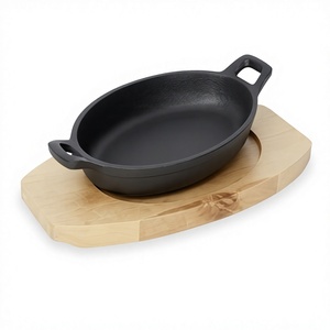 Heavy Duty Cast Iron Sizzler Plate With Solid Wood Board For <b>Barbecue</b> Grilling Professional Kitchen Hot Serving Platter - Product Image 1