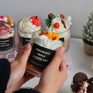 Bougies parfumées artisanales <span class=keywords><strong>de</strong></span> styles variés, luxe, vente en gros, emballage personnalisé avec logo, adorables desserts, glaces, cadeaux <span class=keywords><strong>de</strong></span> Noël et <span class=keywords><strong>de</strong></span> fêtes - Product Image 1