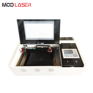 Hiện đại <span class=keywords><strong>20W</strong></span> 30W 300*200mm <span class=keywords><strong>Mini</strong></span> tinh thể khắc laser giá máy để bán/Laser Etch máy - Product Image 2