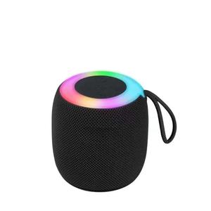 Haut-parleur portable sans fil Bluetooth avec <span class=keywords><strong>radio</strong></span> <span class=keywords><strong>FM</strong></span> 5W, lumière LED RGB personnalisable, pour camping et extérieur, avec lecteur de carte audio - Product Image 2