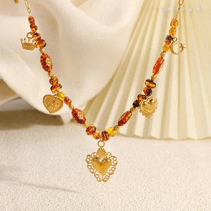 Collar con Cuentas en Forma de Corazón, Chapado en Oro de 18k, Cadena de Aleación de Zinc, Joyería para Otoño e Invierno - Product Image 2