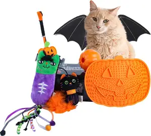 AFP Wholesale Multiple Halloween Festival Design Pet Dog Cat Toys Dog Squeaky Chewing Toy Rope Chew Toy Cat Teaser Wand For Play