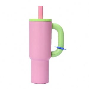 Nouvelle arrivée Gobelet en acier inoxydable de 40oz Poignée au design moderne Sans BPA Style Ins à la mode Paille Passe au lave-vaisselle pour les voyages - Product Image 4