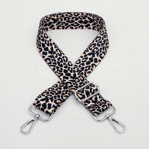 <span class=keywords><strong>Bolso</strong></span> de hombro con estampado de leopardo de 38mm de ancho con <span class=keywords><strong>correa</strong></span> de hombro ajustable y <span class=keywords><strong>correa</strong></span> cruzada <span class=keywords><strong>intercambiable</strong></span> - Product Image 4