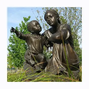 Custom beautiful hand carved metal bronze African mother and child statues sculpture