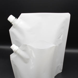 תווית לבנה לוגו מותאם אישית מודפס שקית spout תיק doypack קוסמטי אריזה עם פינה - Product Image 5