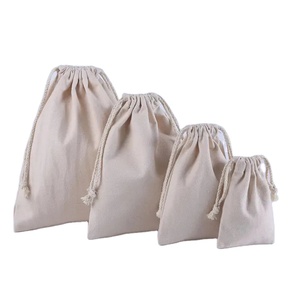 Sac en toile de coton bio écologique avec cordon de serrage, petit format, personnalisable avec logo, pour cadeaux promotionnels en gros - Product Image 1