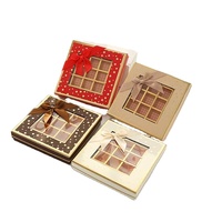 Boîte cadeau chocolat de luxe personnalisée, de haute qualité, en matériaux recyclés, avec couvercle et base à motif quadrillé, estampage à chaud argenté, revêtement UV.