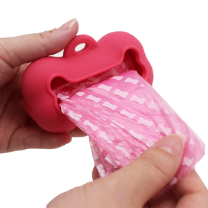 Dispensador de bolsas de basura, soporte de silicona, con Clip, fácil de acoplar a mochila y correa - Product Image 4