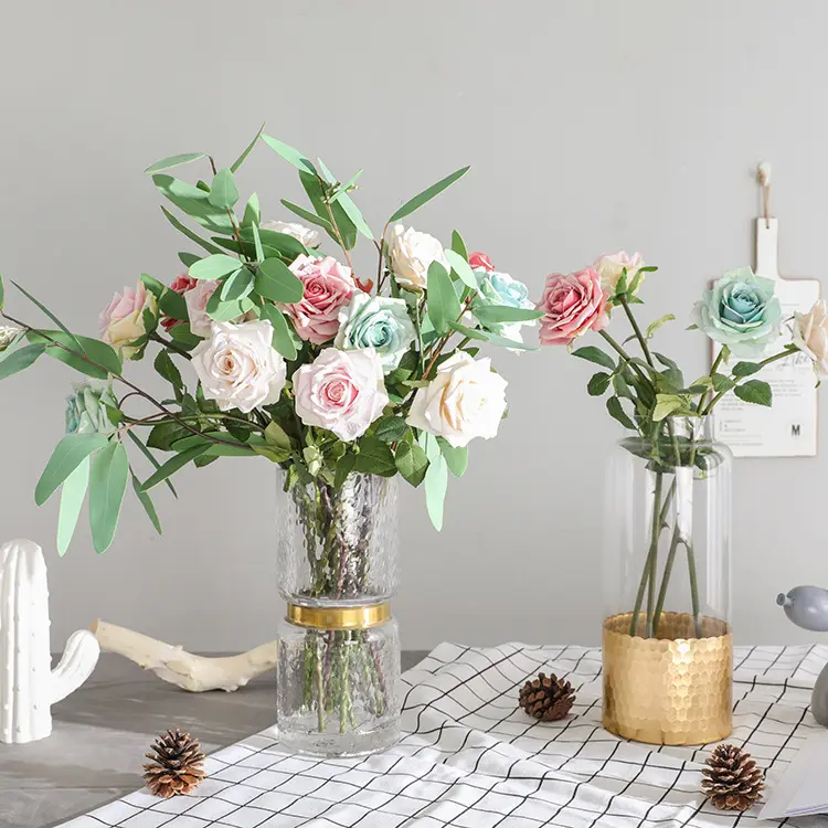 2022 neues Design Großhandel Home Hochzeits dekoration Mehrfarbige handgemachte Blume für Vase Real Touch Seide künstliche Rose Blumen