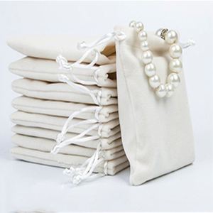High Quality Eco-Friendly Durable Velvet Drawstring <b>Gift</b> Pouches & Custom <b>Bags</b> for Jewelry - Product Image 4