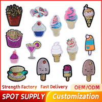 Patchs brodés en gros d'usine, motifs dessin animé, gobelet, aliments, paillettes, patchs thermocollants, patchs brodés thermocollants, patchs thermocollants gâteau
