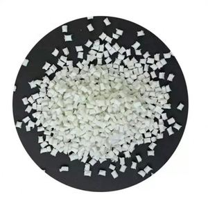 Oferta de Suministro a Granel de Material de Reciclaje Industrial de Hojuelas de Plástico PET de Calidad Premium - Product Image 2