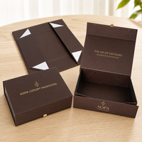 Boîte cadeau magnétique pliable sur mesure, emballage de luxe pliable, estampage à chaud or, cadeau d'entreprise, approvisionnement en gros