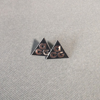 Badges personnalisables en métal émaillé (dur ou souple) pour chapeaux et revers, avec logo et nom sur mesure, vente en gros