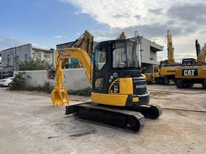 Mini-excavatrice Komatsu PC55/PC56 d'occasion avec boîte de vitesses et pompe, modèle 2016, capacité de la benne de 0,15 m³, à vendre - Product Image 2